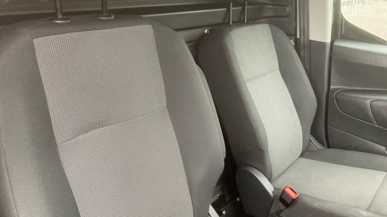 Toyota Proace City L1 Diesel 1.5D 100 Active Van [6 Speed]